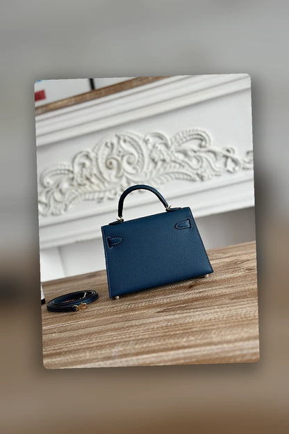 NB - HMS Bag - 826