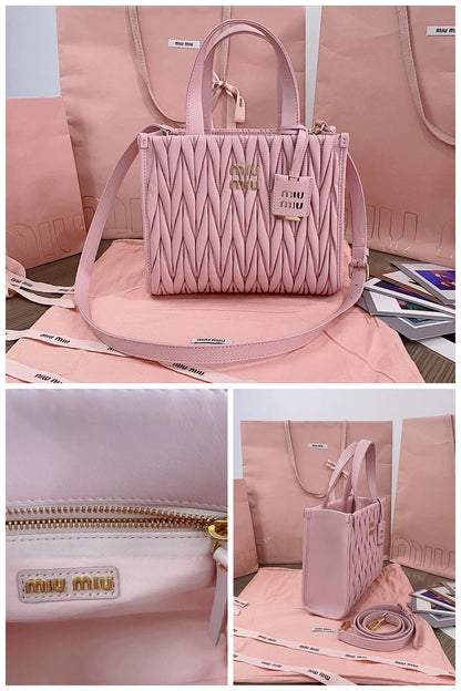 NB - MMU Bag - 825