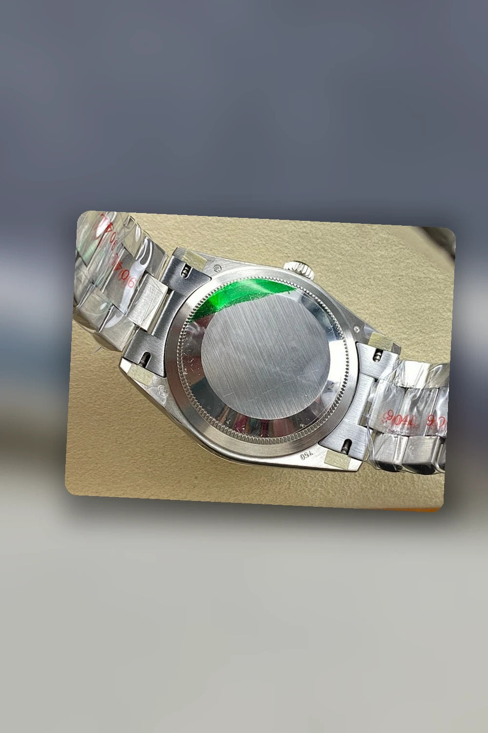 NB - Mix Watch - 087