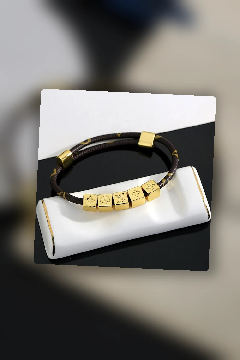 NB - LOV Jewelry - 390