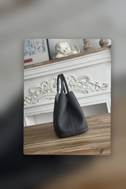 NB - HMS Bag - 064