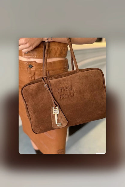 NB - MMU Bag - 746