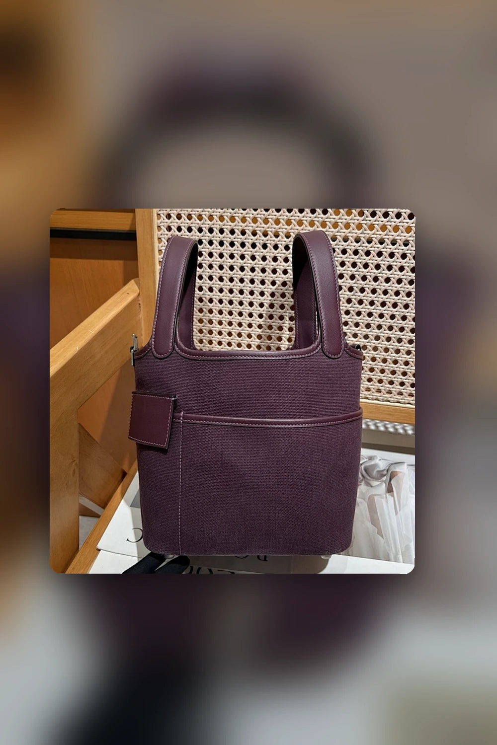 NB - HMS Bag - 1679