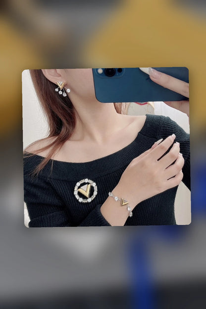NB - LOV Jewelry - 826
