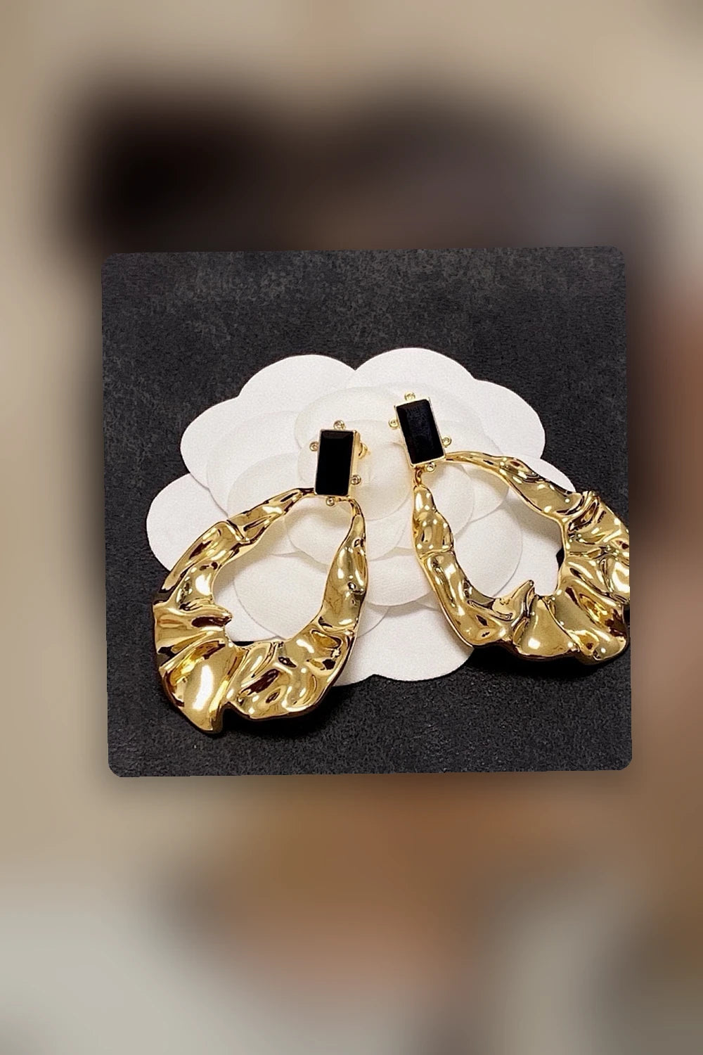 NB - COL Jewelry - 330