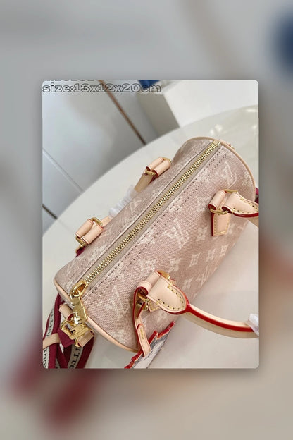 NB - LOV Bag - 1644