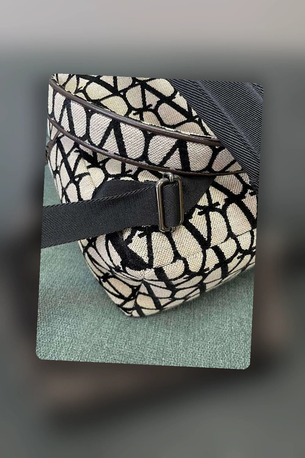 NB - VEL Bag - 685