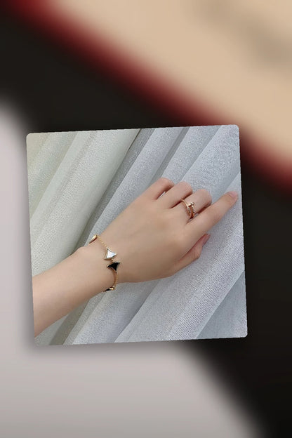 NB - CRA Jewelry - 261