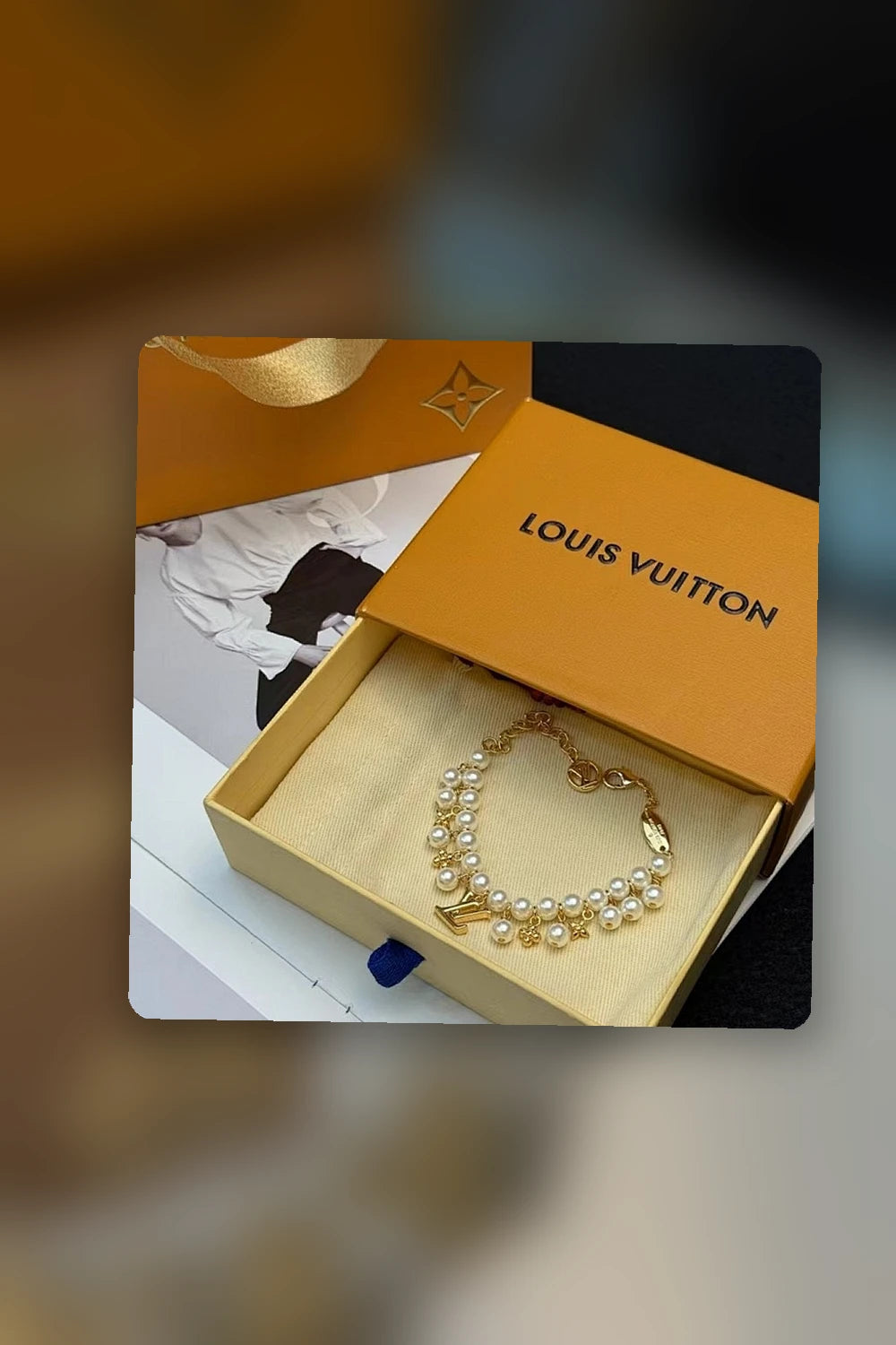 NB - LOV Jewelry - 360