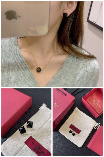 NB - VEL Jewelry - 529