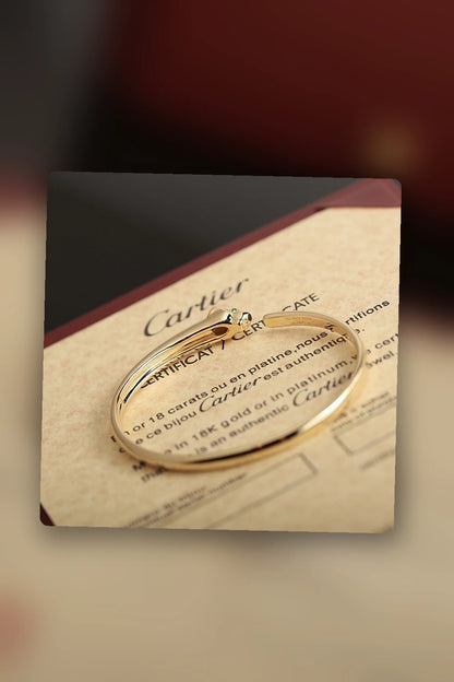 NB - CRA Jewelry - 539