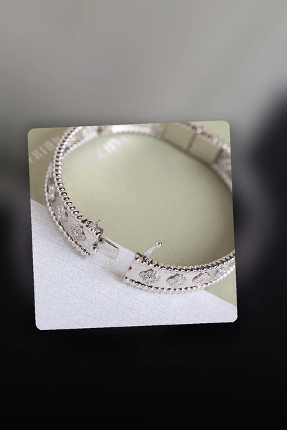 NB - VACA Jewelry - 431