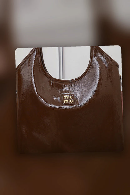 NB - MMU Bag - 395