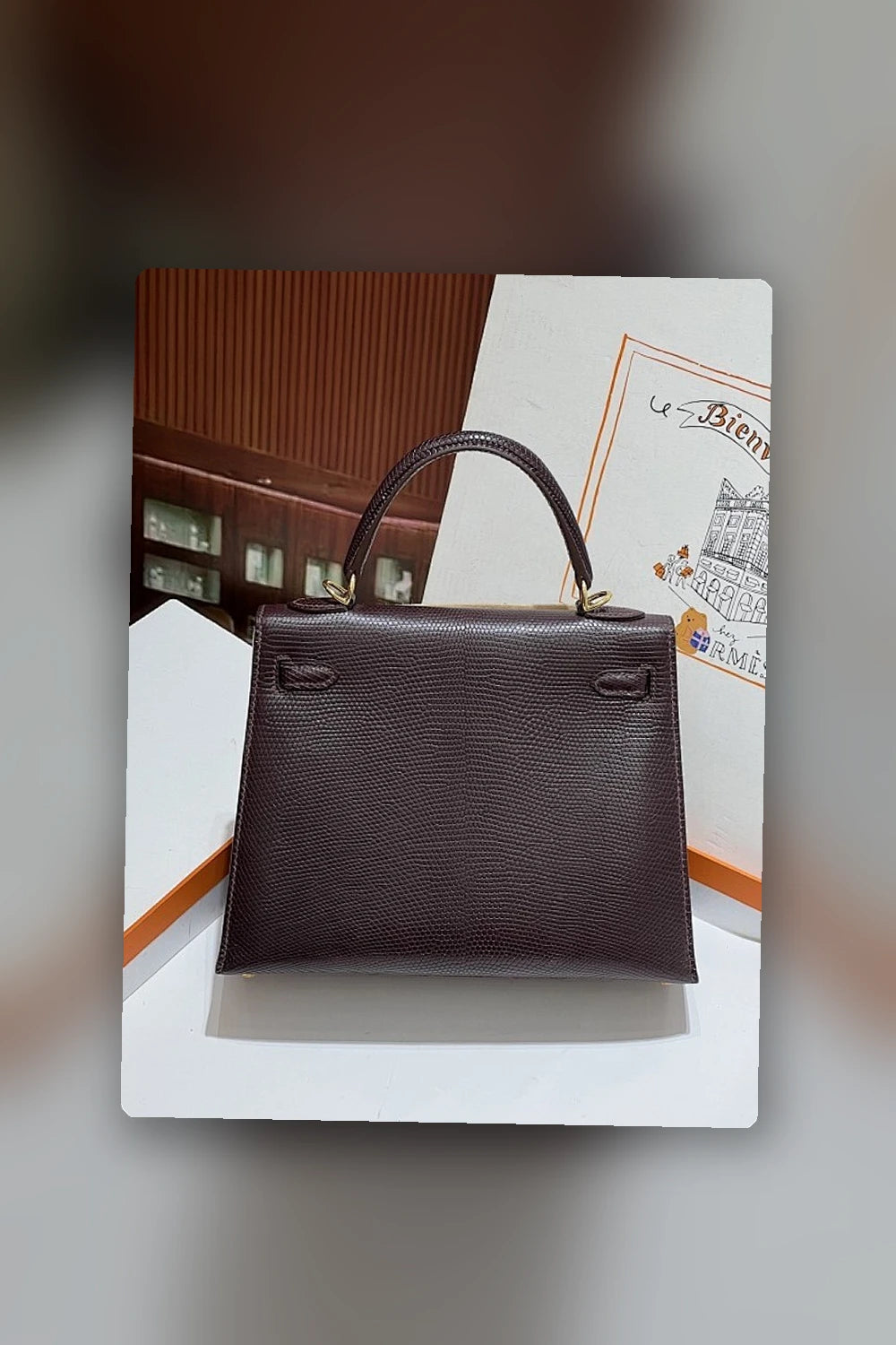 NB - HMS Bag - 646