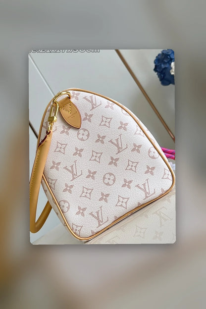 NB - LOV Bag - 065