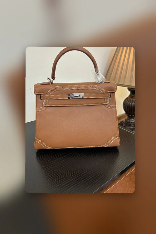 NB - HMS Bag - 1850