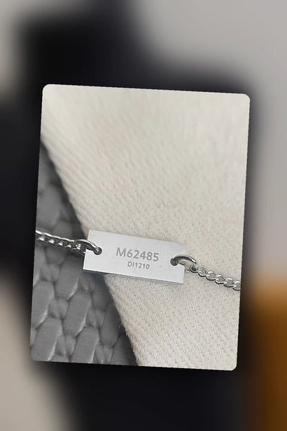NB - LOV Jewelry - 647