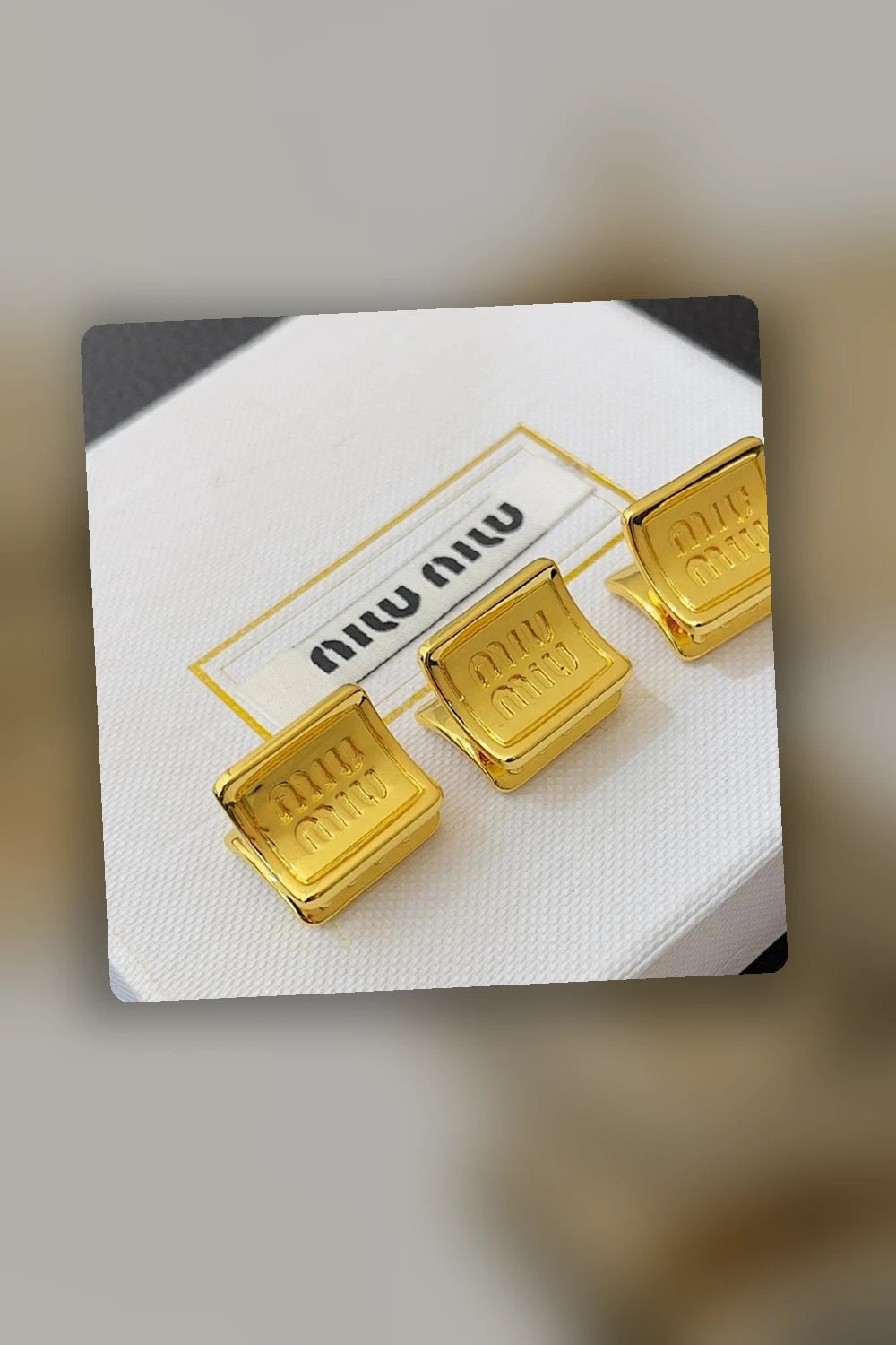 NB - MMU Jewelry - 245