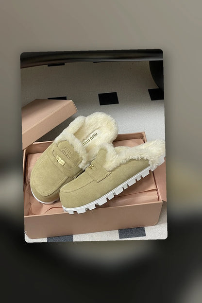 NB - MMU Women Shoes - 769