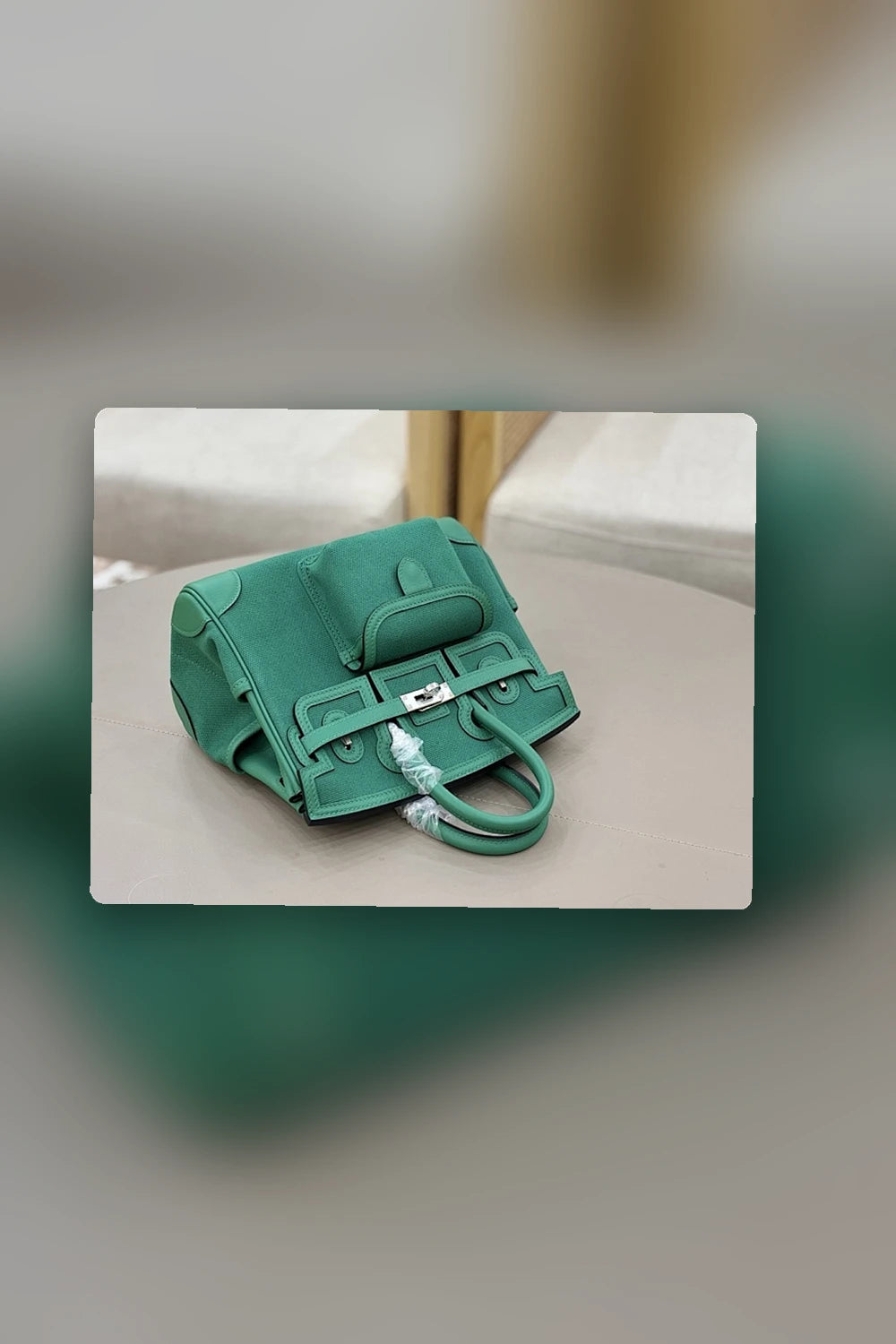 NB - HMS Bag - 1383