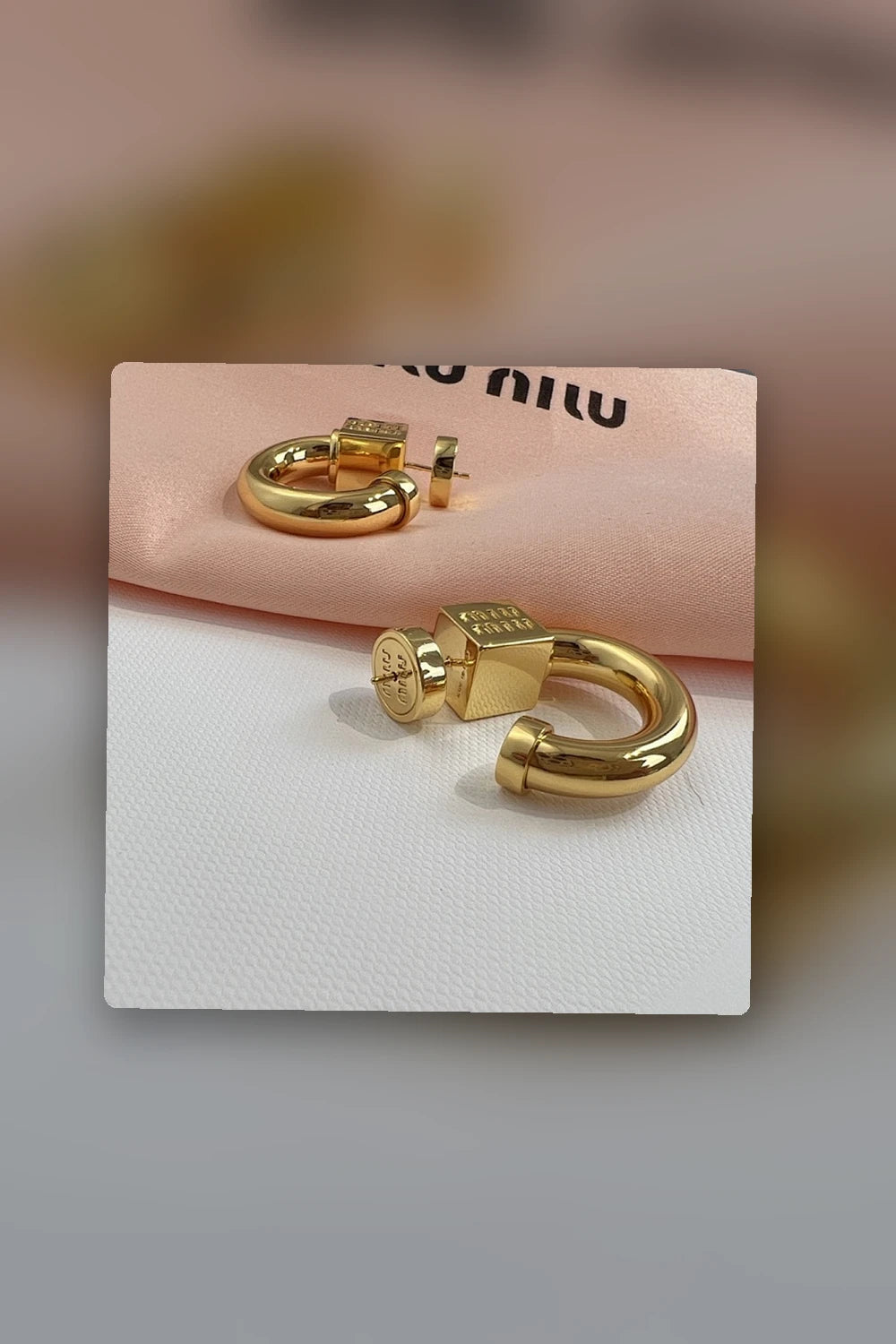 NB - MMU Jewelry - 495