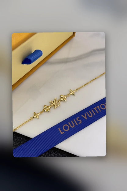 NB - LOV Jewelry - 831