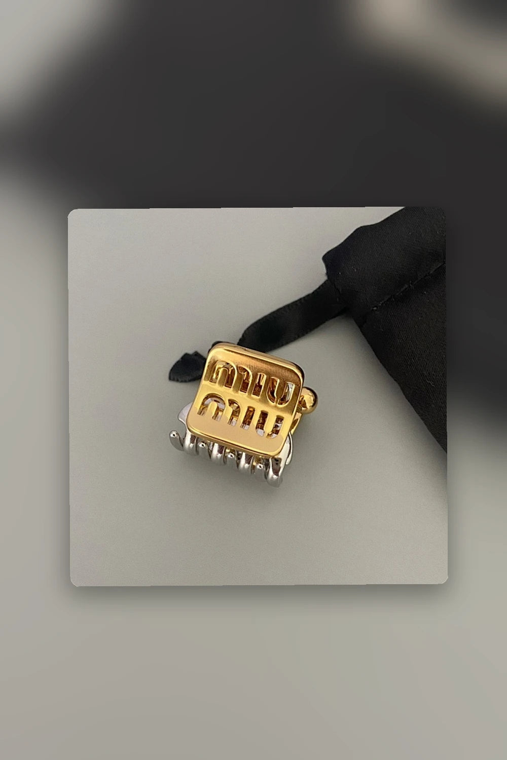 NB - MMU Jewelry - 496