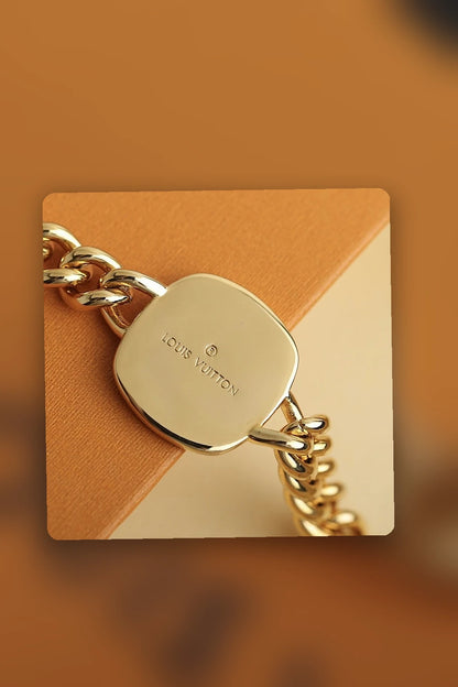 NB - LOV Jewelry - 556