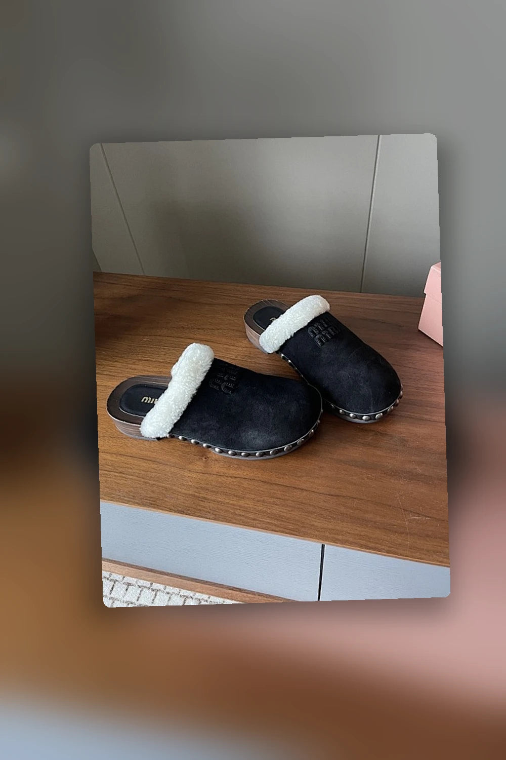 NB - MMU Women Shoes - 701