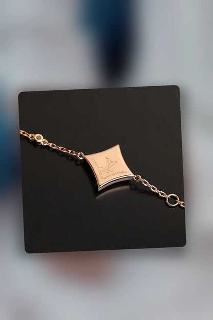 NB - LOV Jewelry - 813