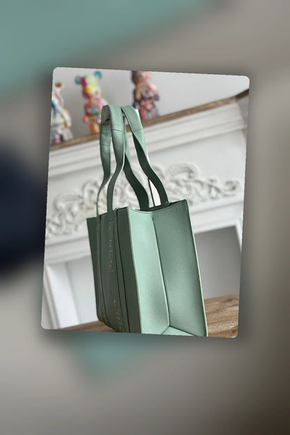 NB - CLE Bag - 257