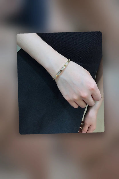 NB - CRA Jewelry - 121