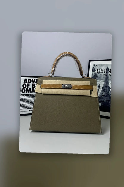 NB - HMS Bag - 867