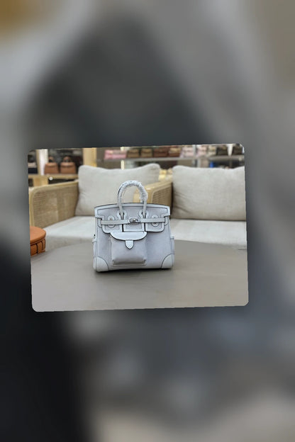 NB - HMS Bag - 1384