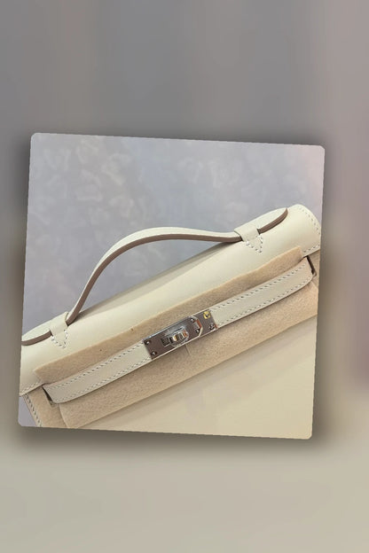 NB - HMS Bag - 1493