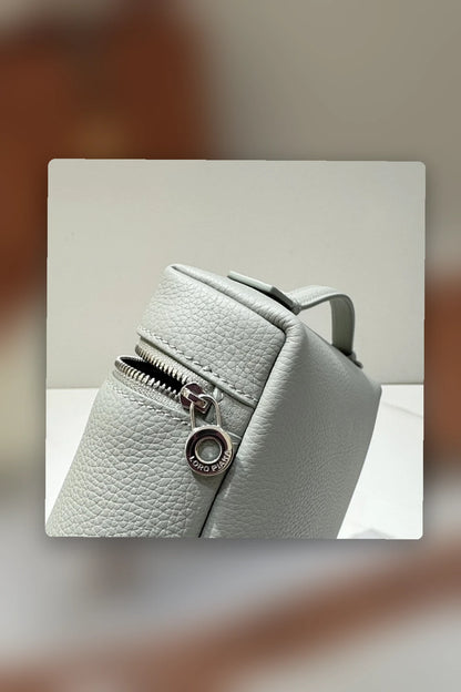 NB - DLVX Bag - 242