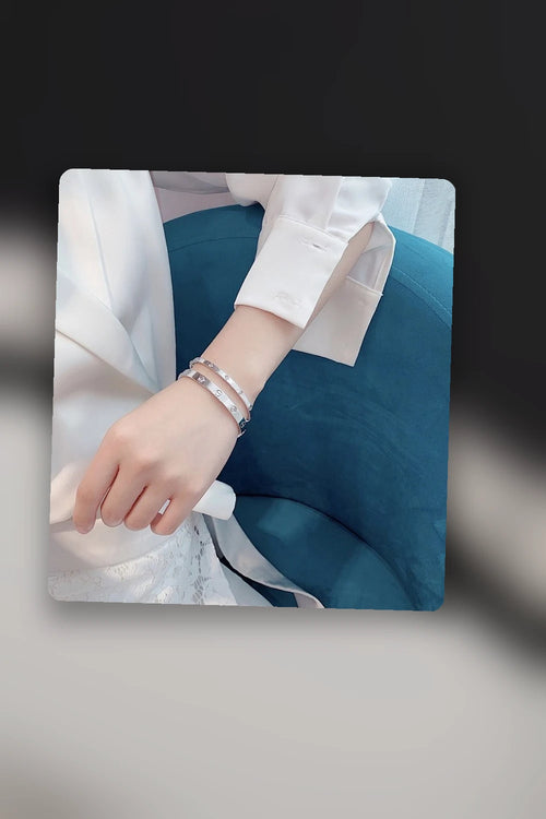 NB - CRA Jewelry - 490
