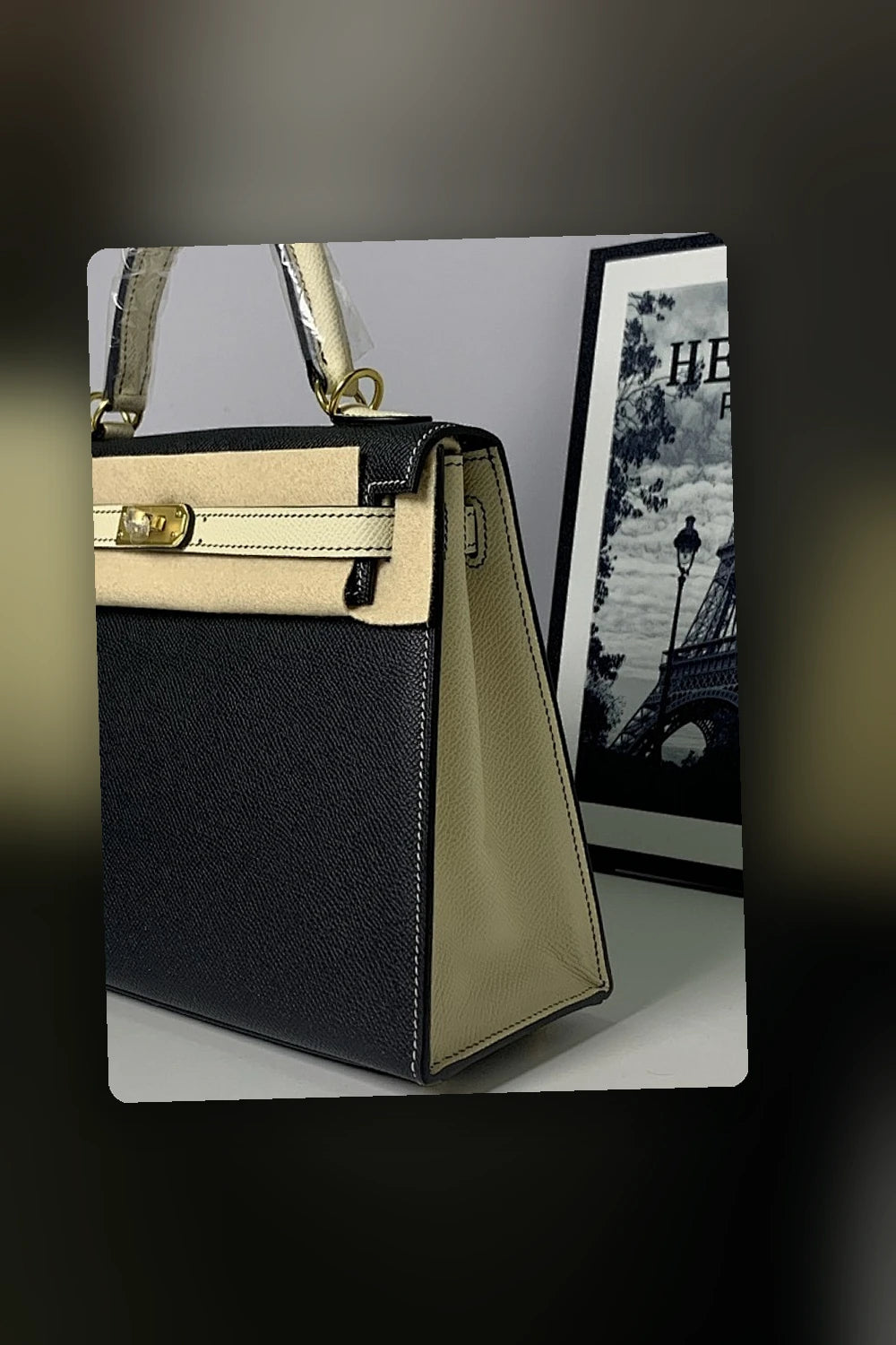 NB - HMS Bag - 1246