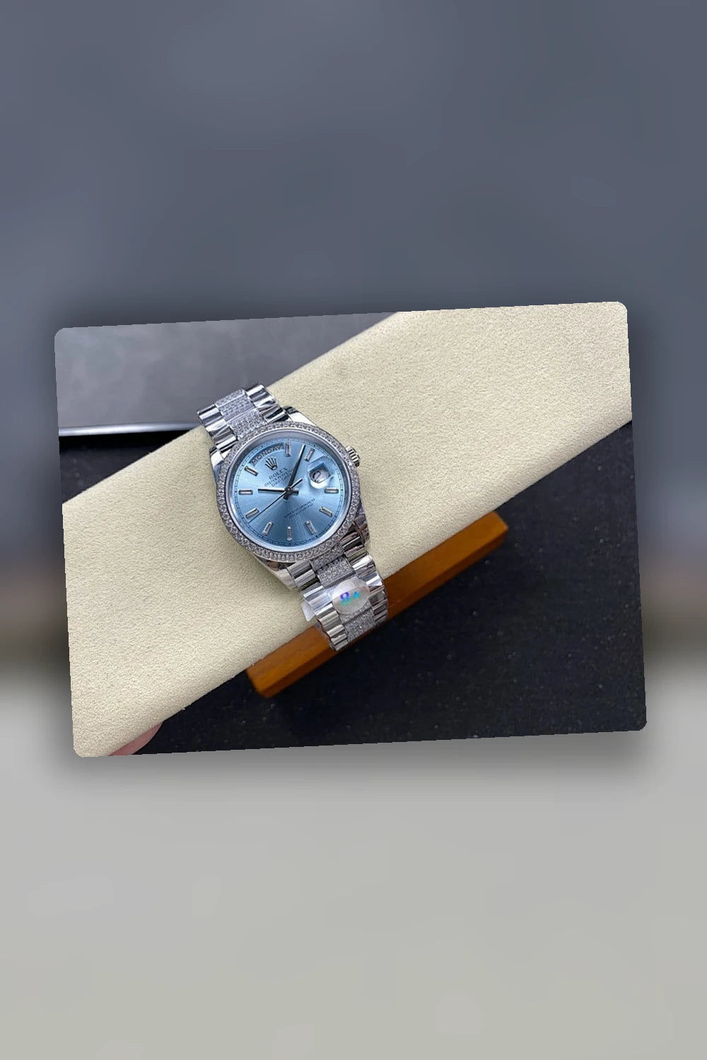 NB - Mix Watch - 080