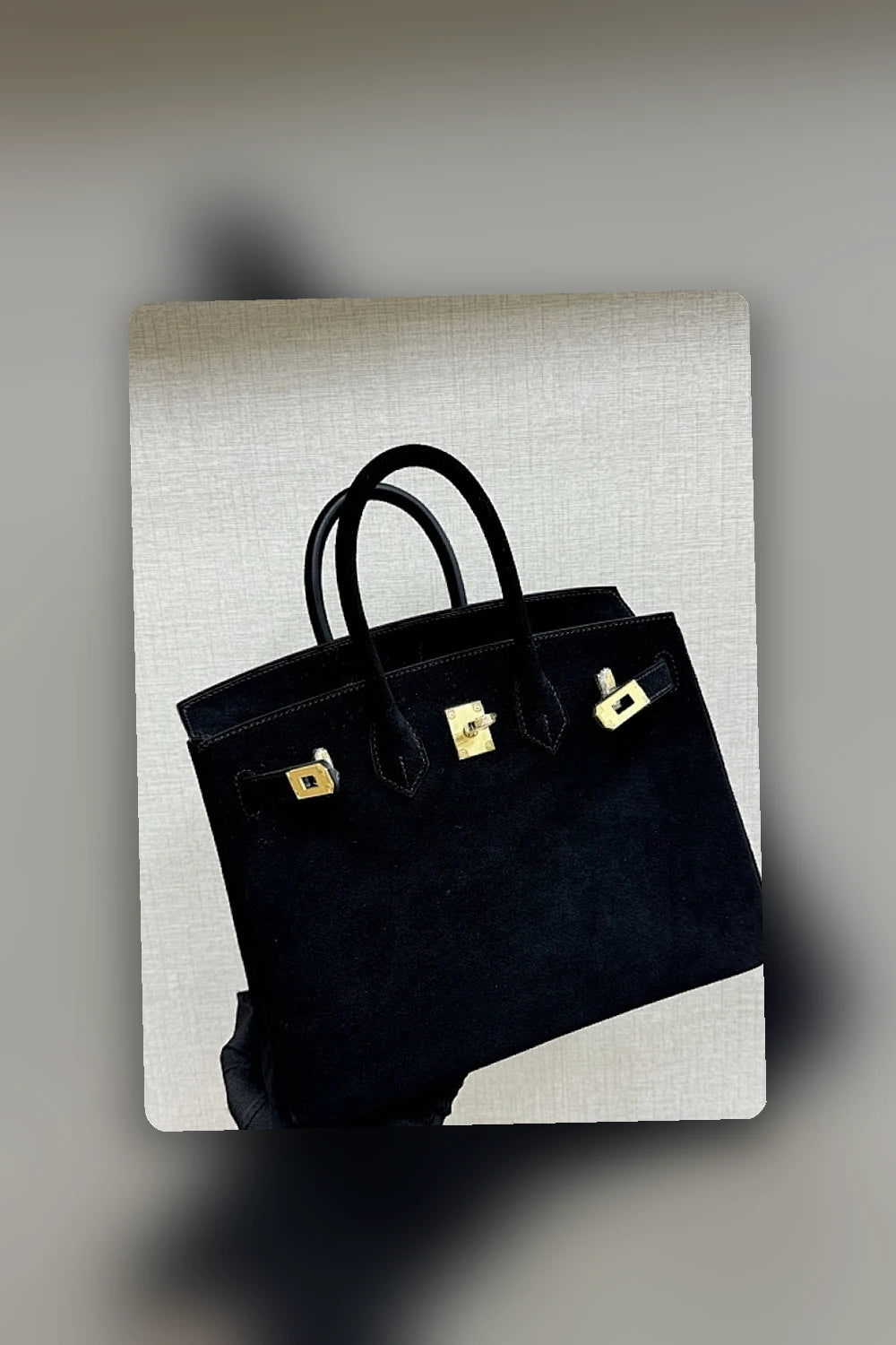 NB - HMS Bag - 1552