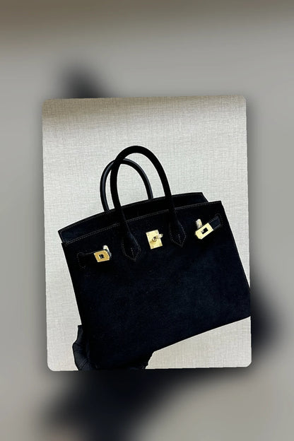 NB - HMS Bag - 1552