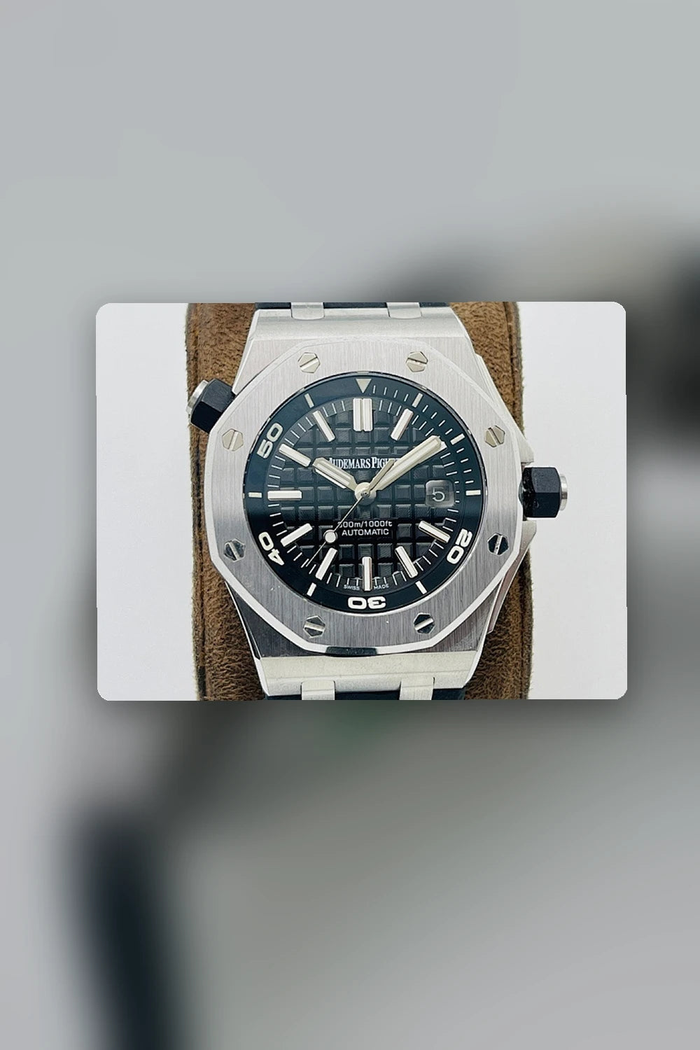 NB - Mix Watch - 1055