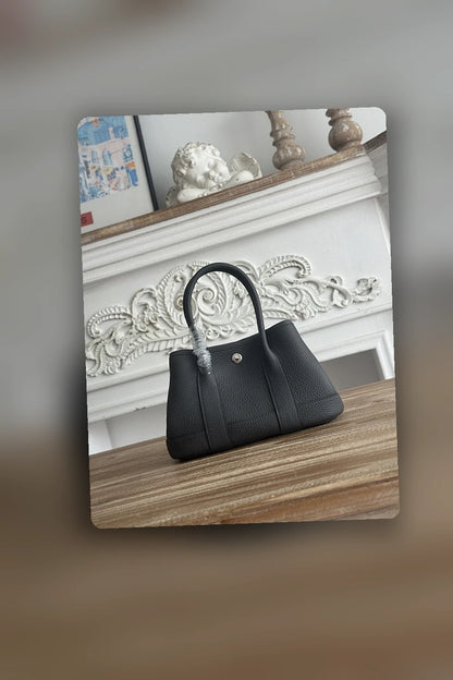 NB - HMS Bag - 016