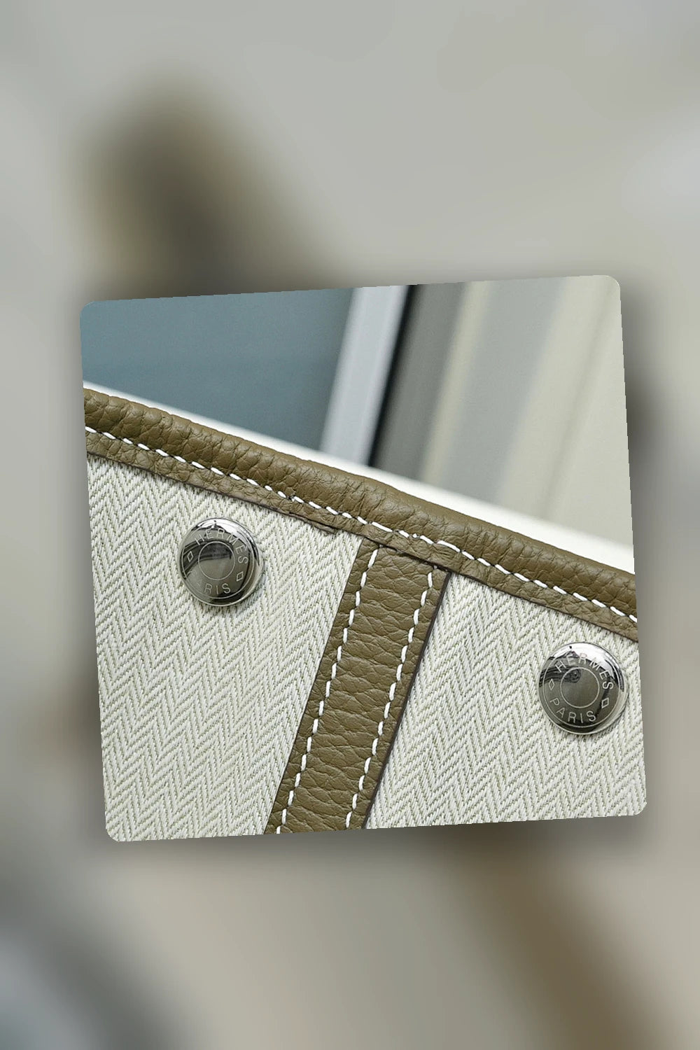NB - HMS Bag - 1461