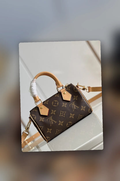 NB - LOV Bag - 205