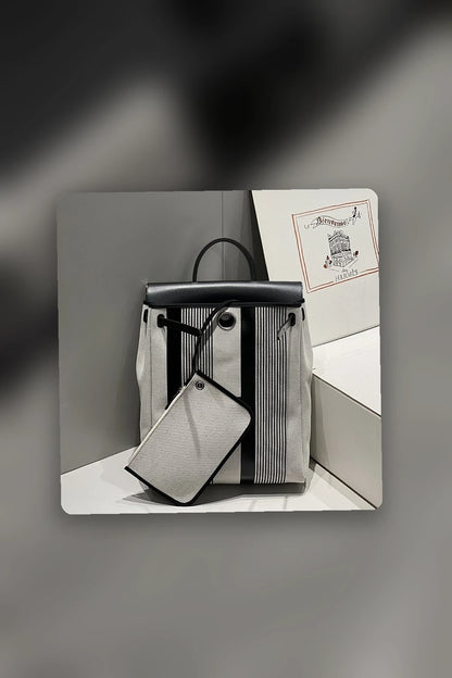 NB - HMS Bag - 1237