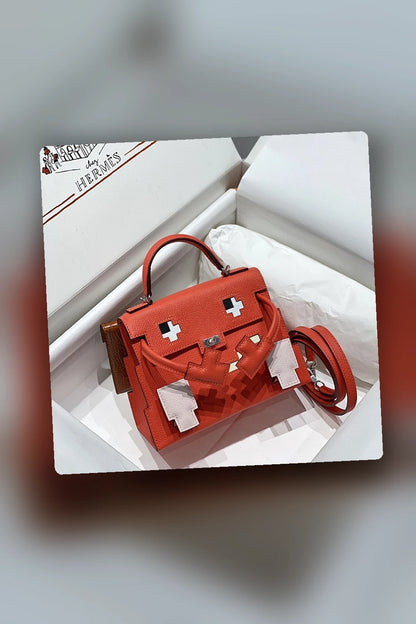 NB - HMS Bag - 1098