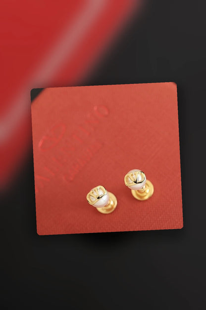 NB - VEL Jewelry - 624