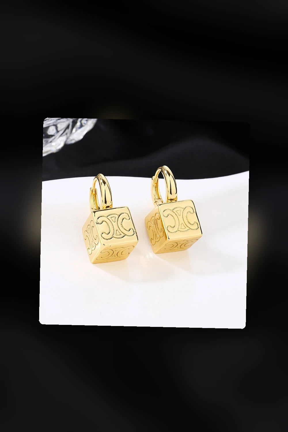 NB - COL Jewelry - 360