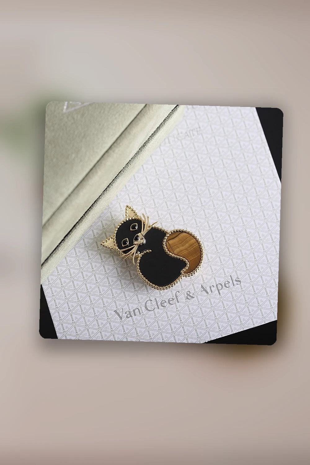 NB - VACA Jewelry - 714